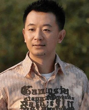 糊涂的明星,笑料百出，欢乐无限