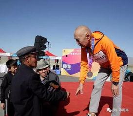 吃瓜跑最快,刷新跑圈纪录！